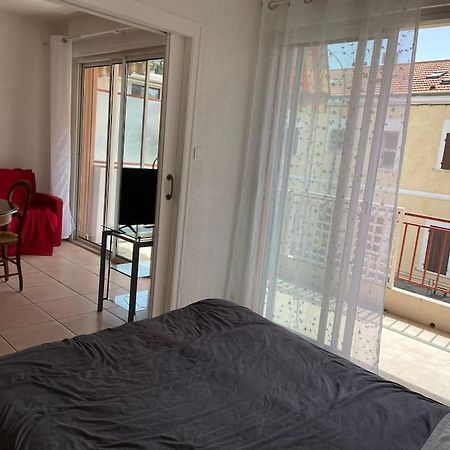Studio A Sanary-Sur-Mer Avec Balcon A 200M Du Port Sanary-sur-Mer Exterior foto