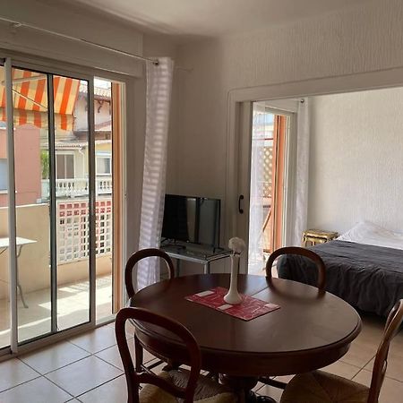 Studio A Sanary-Sur-Mer Avec Balcon A 200M Du Port Sanary-sur-Mer Exterior foto